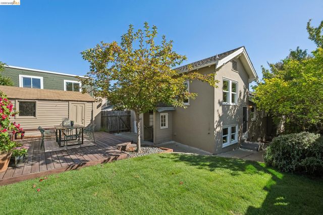 820 Prospect Ave, Oakland, CA 94610