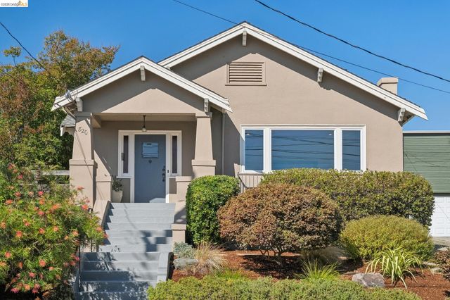 820 Prospect Ave, Oakland, CA 94610