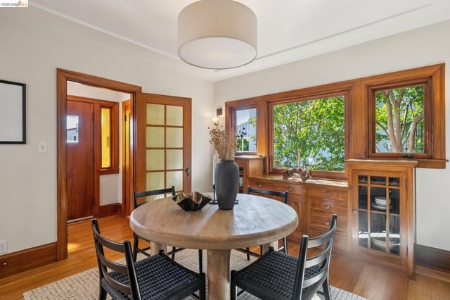 820 Prospect Ave, Oakland, CA 94610