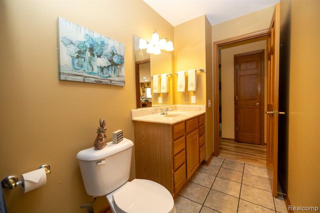 321 Elio, Highland, MI 48357