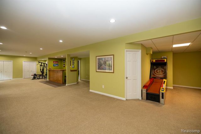 321 Elio, Highland, MI 48357