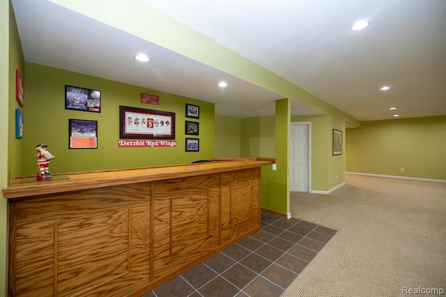 321 Elio, Highland, MI 48357