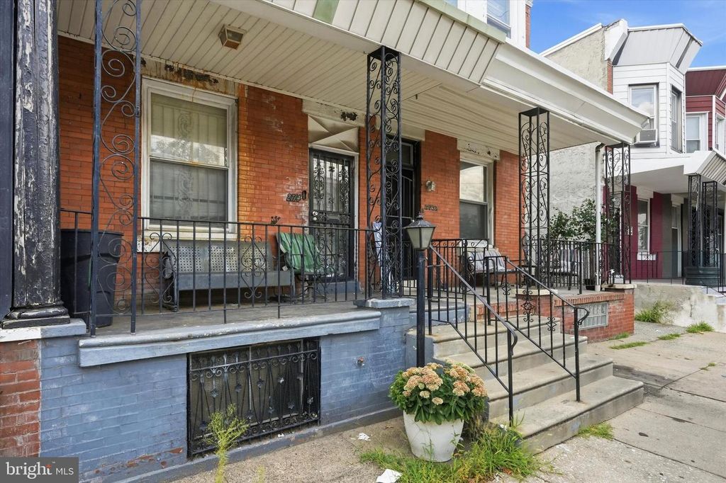 2714 N 24TH ST, PHILADELPHIA, PA 19132 — photo 2