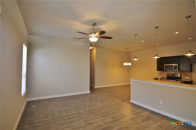 342 Creekside Curve, New Braunfels, TX 78130