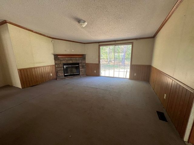 125 Beverly Cir, Marshall, TX 75672