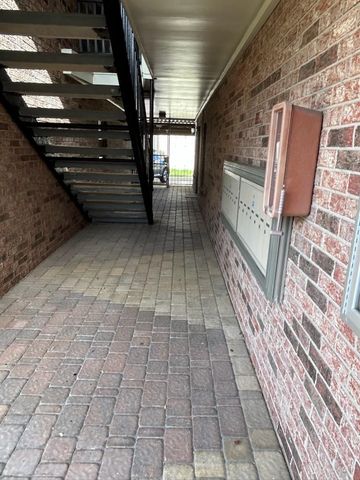 402 Post Office Street 109, Galveston, TX 77550