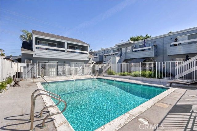 20930 Parthenia, Canoga Park (los Angeles), CA 91304