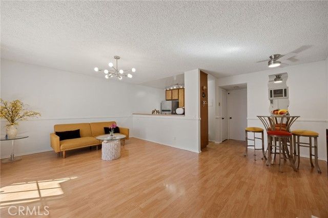 20930 Parthenia, Canoga Park (los Angeles), CA 91304