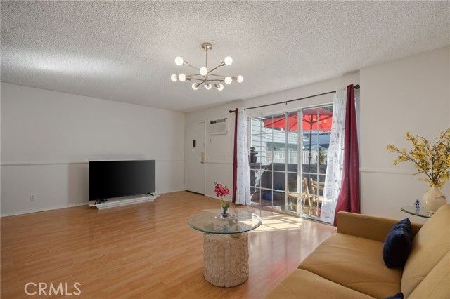 20930 Parthenia, Canoga Park (los Angeles), CA 91304