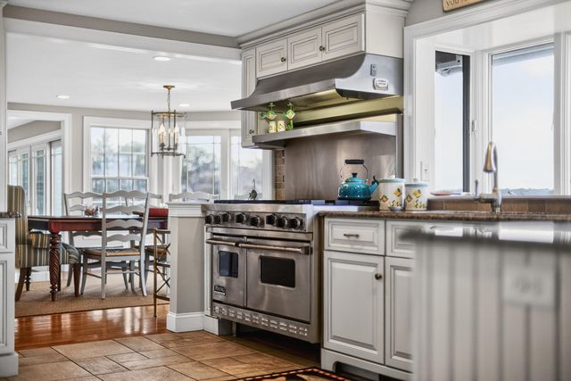 299 Main Street, South Dennis, MA 02660