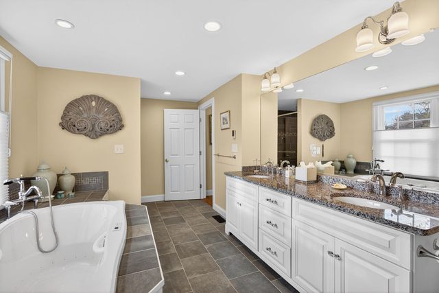 299 Main Street, South Dennis, MA 02660