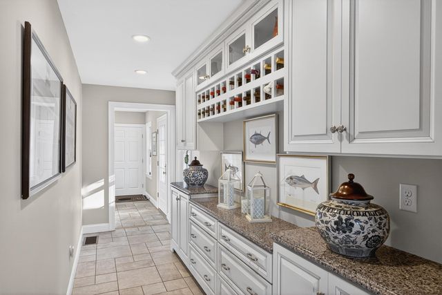 299 Main Street, South Dennis, MA 02660