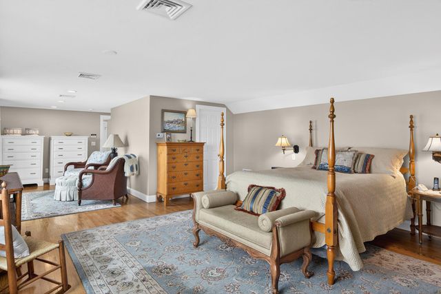 299 Main Street, South Dennis, MA 02660