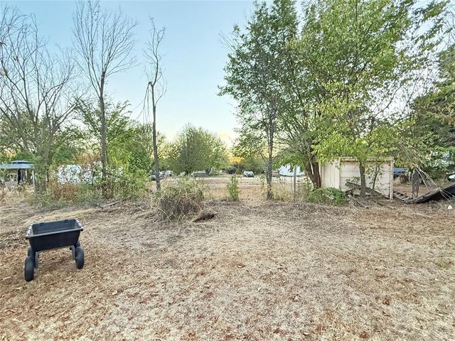 10301 N Rock Circle Drive, Edmond, OK 73034