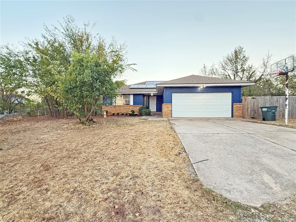 10301 N Rock Circle Drive, Edmond, OK 73034
