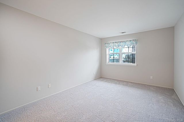 18 Summerfield Circle, Central Islip, NY 11722