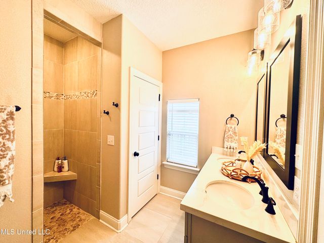 14703 Audubon Lake Boulevard, Gulfport, MS 39503