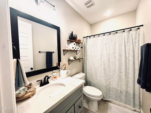 14703 Audubon Lake Boulevard, Gulfport, MS 39503