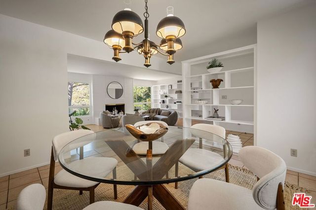 2521 La Condesa Drive, Los Angeles, CA 90049
