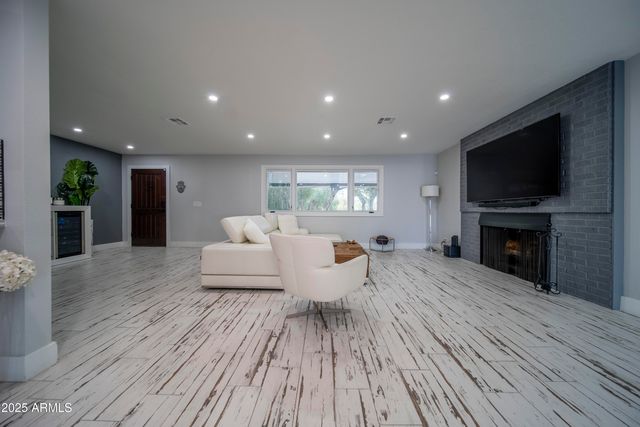 11470 N 64TH Street, Scottsdale, AZ 85254