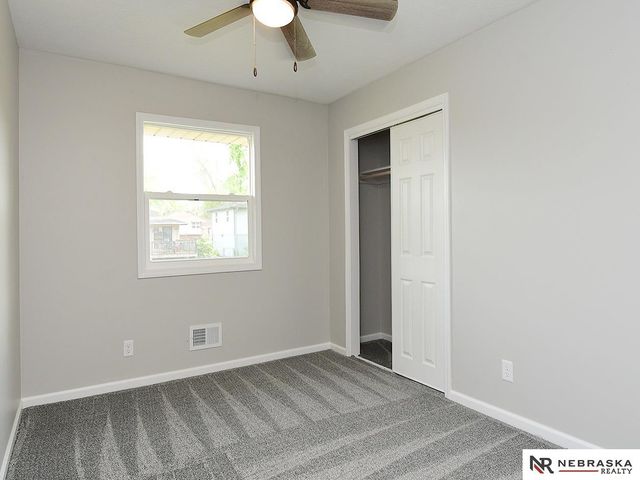 9518 Sprague Street, Omaha, NE 68134