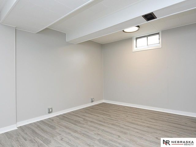 9518 Sprague Street, Omaha, NE 68134