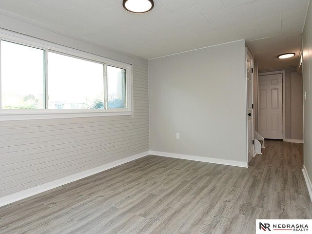 9518 Sprague Street, Omaha, NE 68134