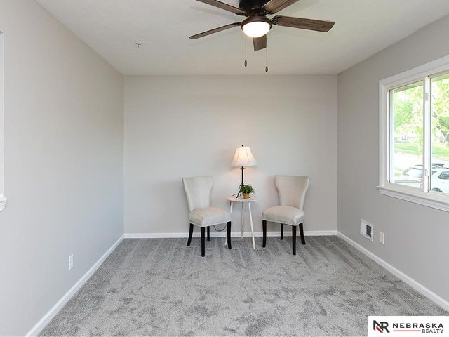9518 Sprague Street, Omaha, NE 68134
