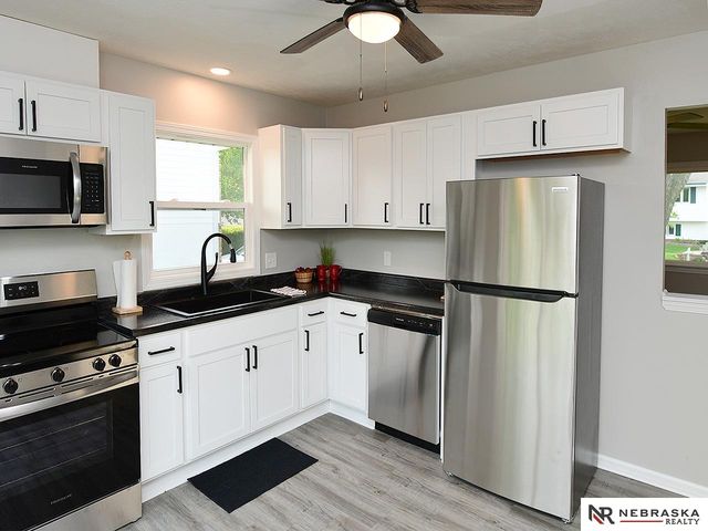 9518 Sprague Street, Omaha, NE 68134