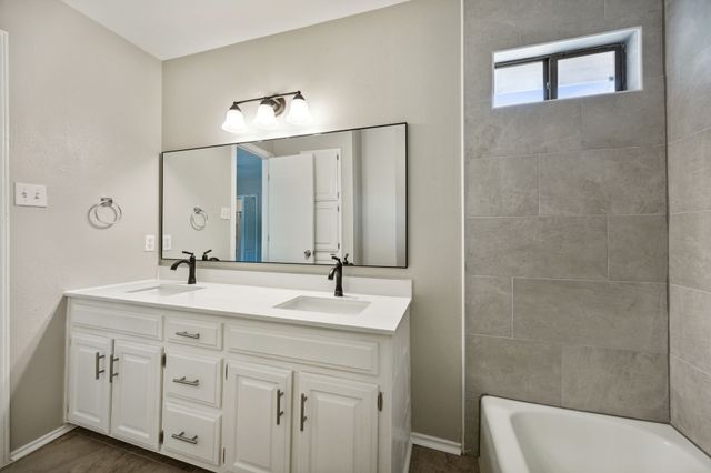 2420 Lakeview Circle, Mckinney, TX 75072