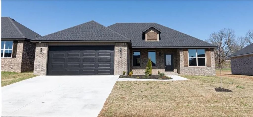 872 Round Top Street, Prairie Grove, AR 72753