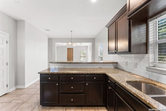 1204 Valencia, San Antonio, TX 78237