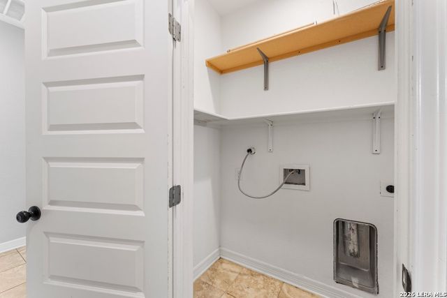 1204 Valencia, San Antonio, TX 78237