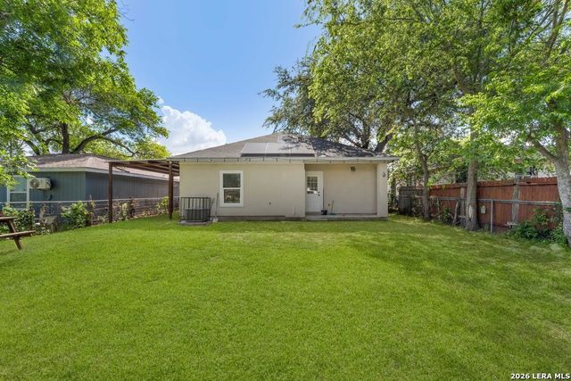 1204 Valencia, San Antonio, TX 78237