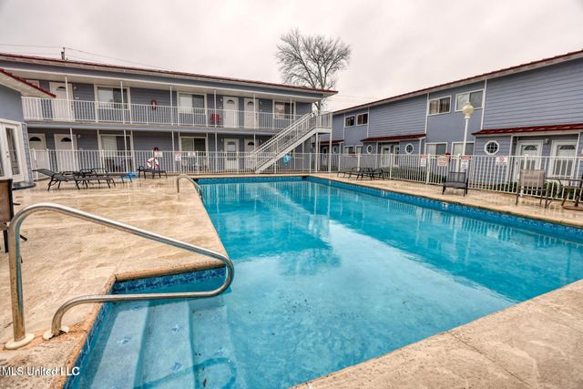 1664 Beach Boulevard, 35, Biloxi, MS 39530