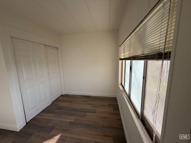 8536 Kern Canyon Road 113, Bakersfield, CA 93306