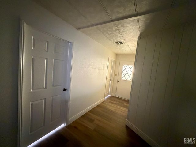 8536 Kern Canyon Road 113, Bakersfield, CA 93306