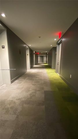 1010 Brickell Ave 2208, Miami, FL 33131