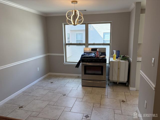 502 Great Beds Court, Perth Amboy, NJ 08861