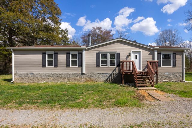 8591 Lowe Christiana Rd, Christiana, TN 37037