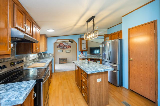 8591 Lowe Christiana Rd, Christiana, TN 37037