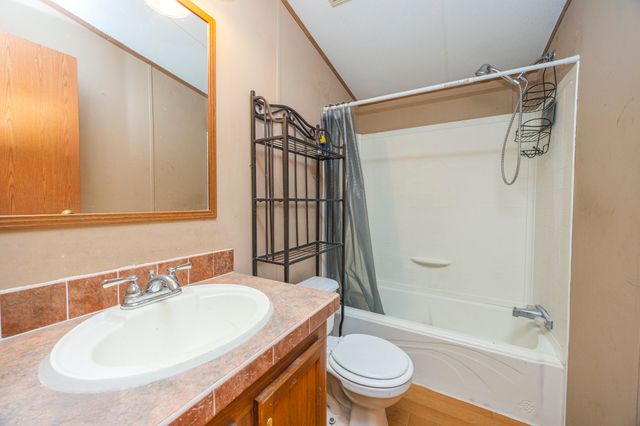 8591 Lowe Christiana Rd, Christiana, TN 37037