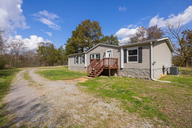 8591 Lowe Christiana Rd, Christiana, TN 37037