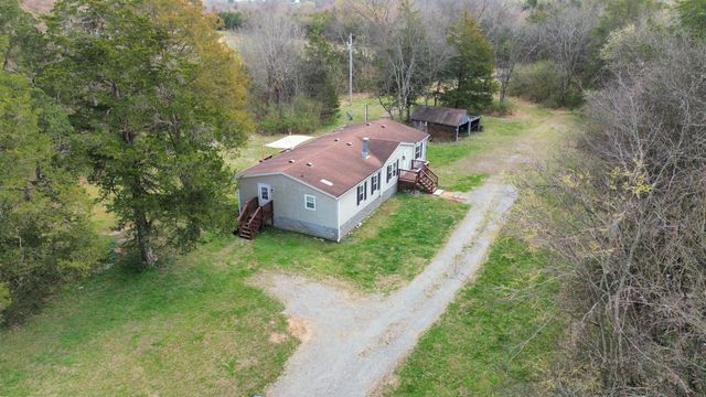 8591 Lowe Christiana Rd, Christiana, TN 37037