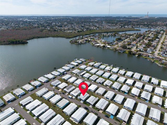 2033 MAUI DRIVE, Holiday, FL 34691