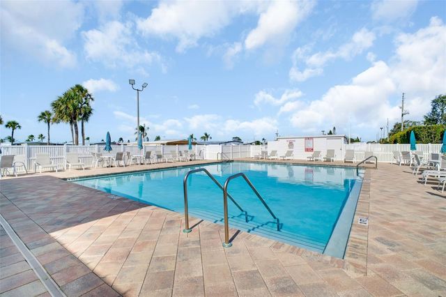 2033 MAUI DRIVE, Holiday, FL 34691