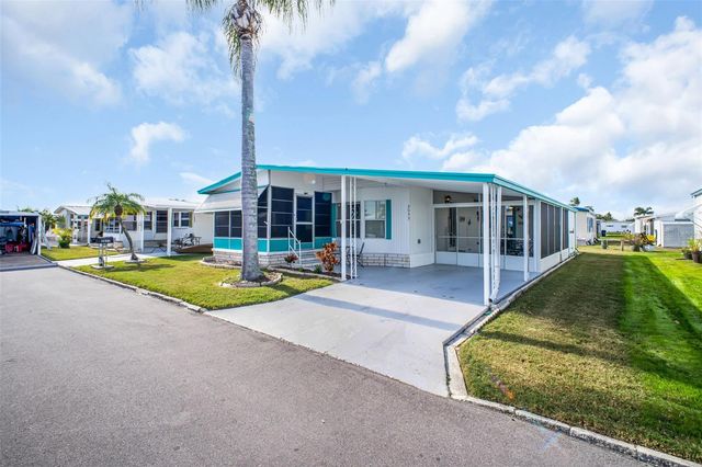 2033 MAUI DRIVE, Holiday, FL 34691