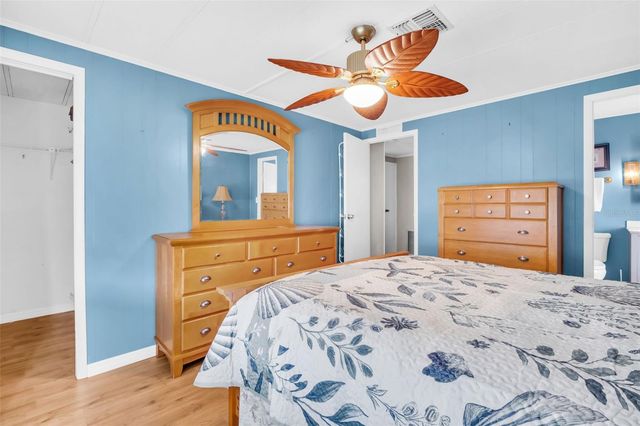 2033 MAUI DRIVE, Holiday, FL 34691