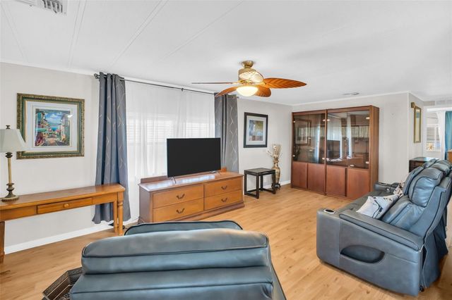 2033 MAUI DRIVE, Holiday, FL 34691