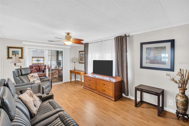 2033 MAUI DRIVE, Holiday, FL 34691